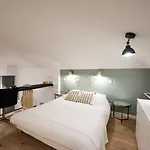 דירה Le Duplex D'andre - Un Ecrin Cosy Et Design Pour 2 ליון